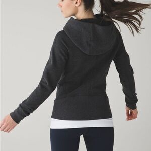 Lululemon Under Wraps Pullover
 - excellent condition